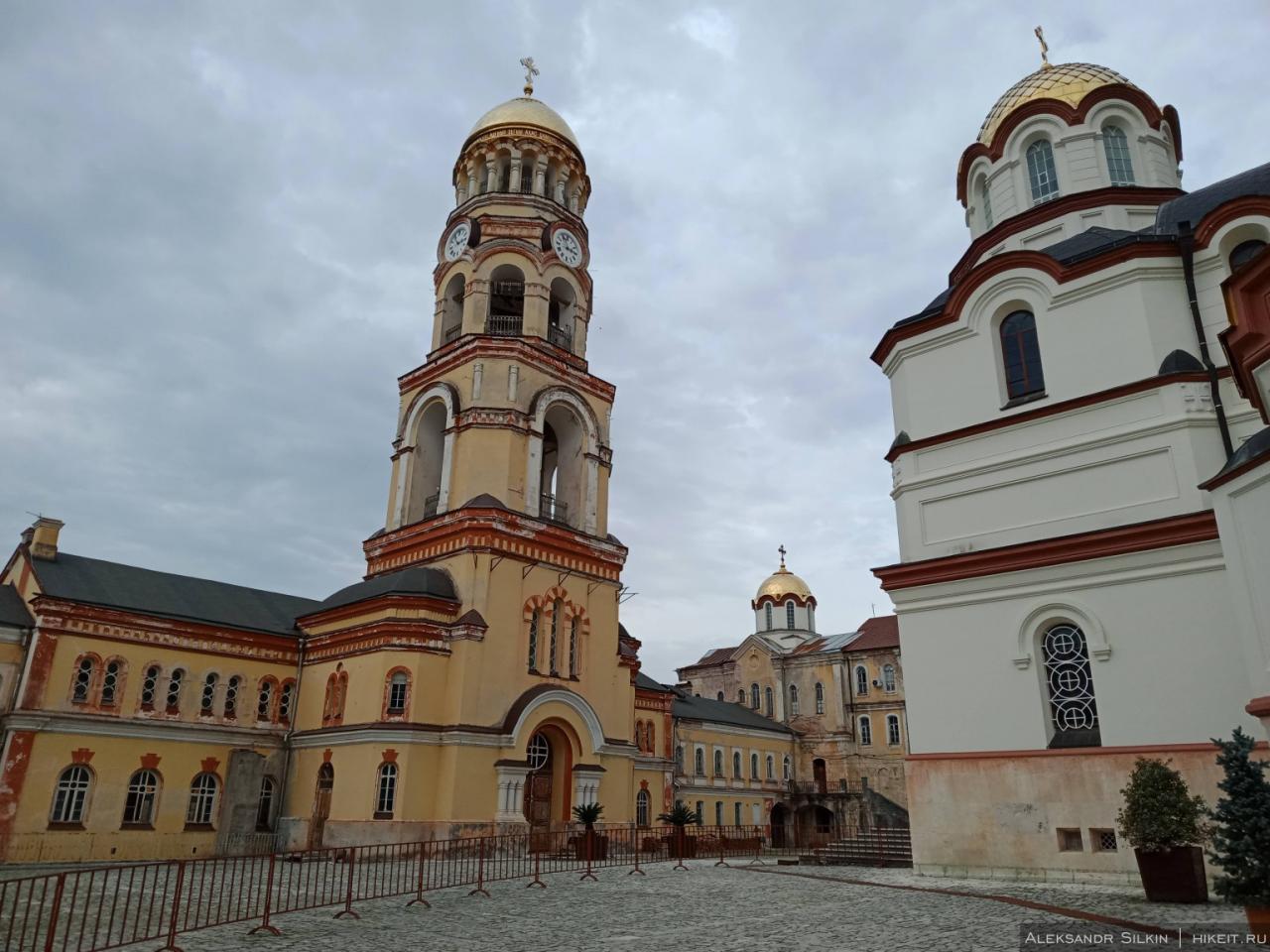 Новоафонский монастырь Фото